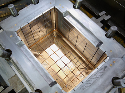 Tray injection mold